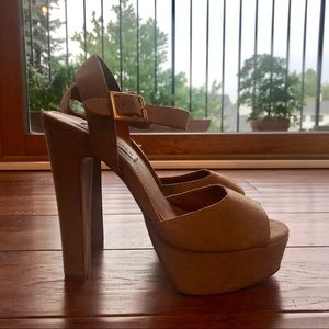 Steve Madden Suede Platform Sandals
